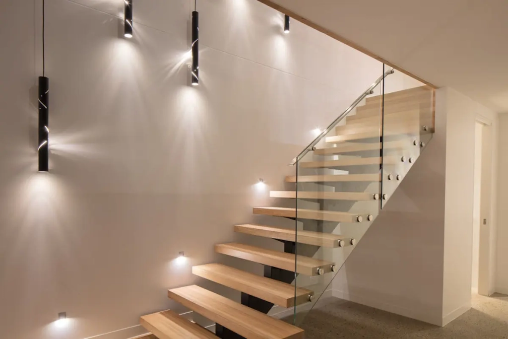 lighting-stairs-and-walls